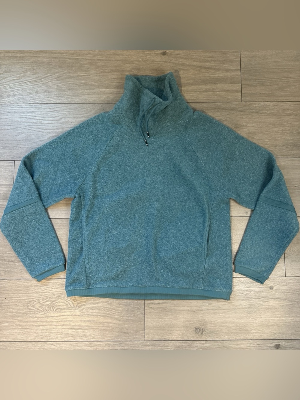 Nike Women’s Size M Teal Fleece Cowl Neck Training Pullover Sweater BV5285-364